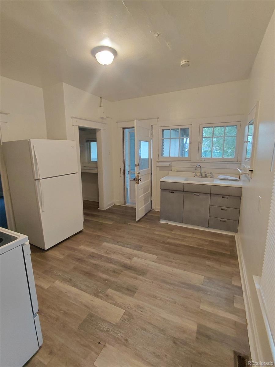 1917 S Fox Street Denver CO 80223