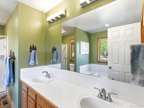 30819 Manitoba Drive Evergreen CO 80439