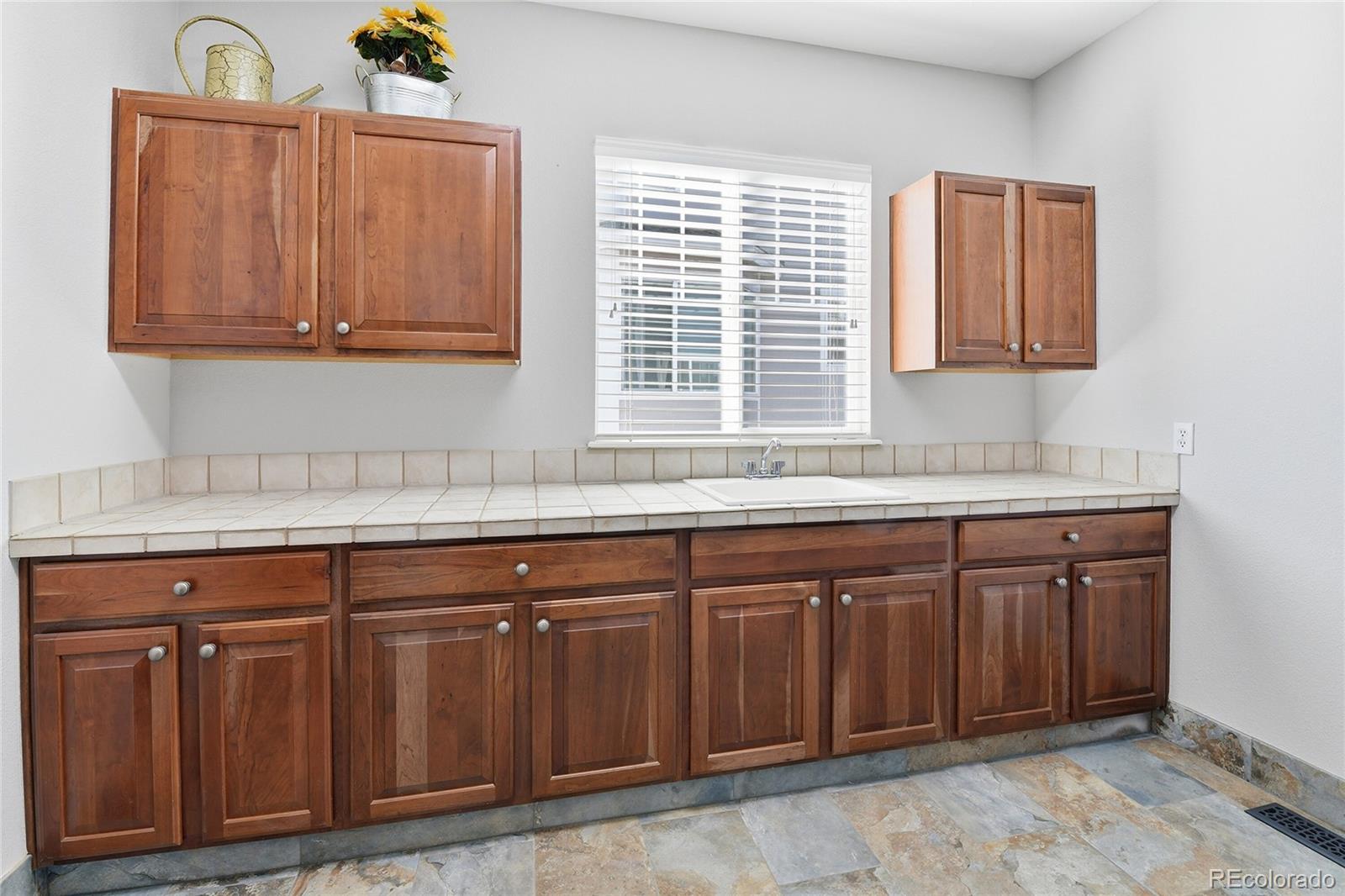 26949 E Friend Place Aurora CO 80016