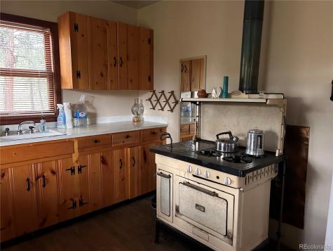 861 Happy Top Trail Bailey CO 80421