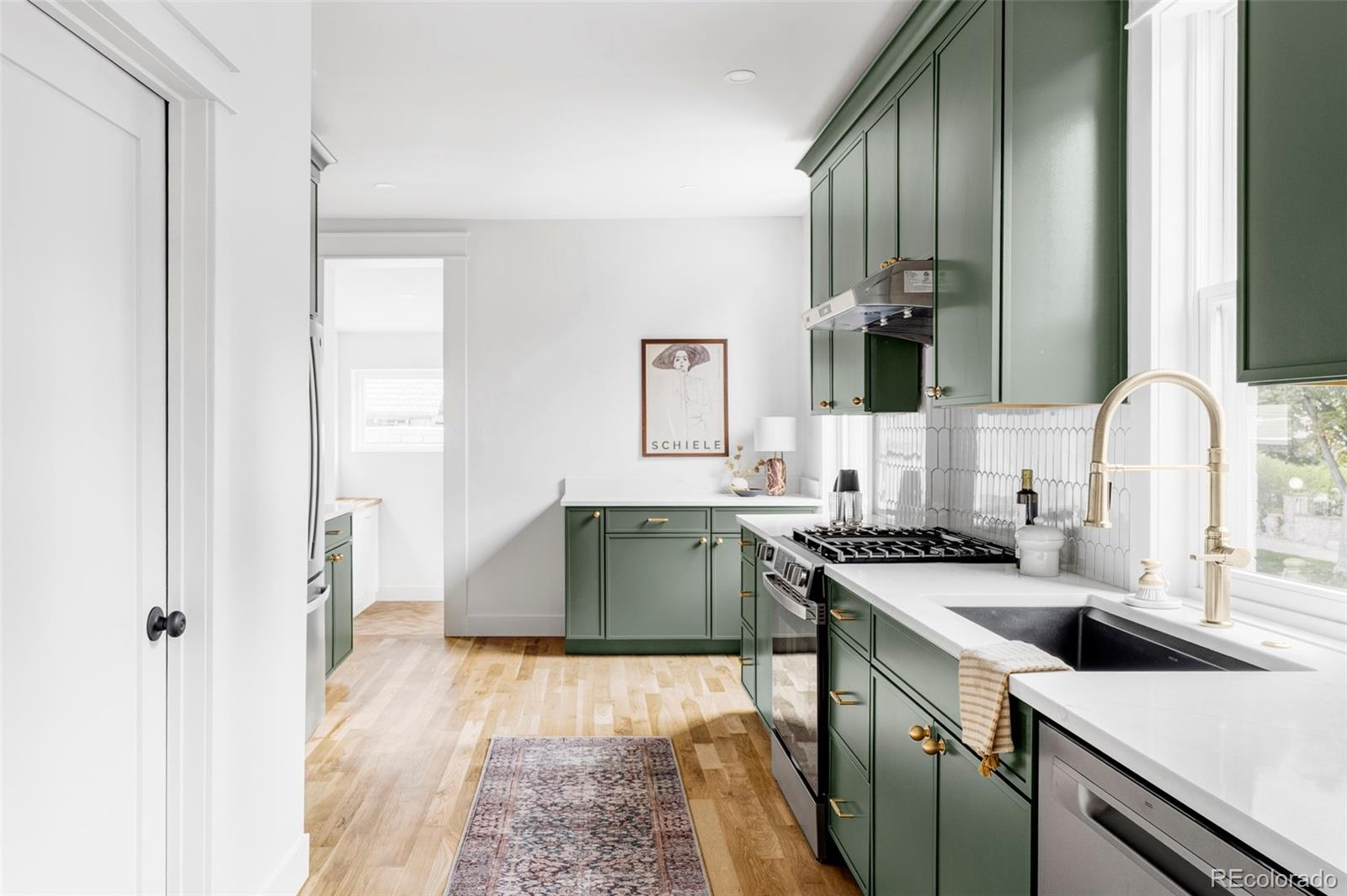 1002 E 4th Avenue Denver CO 80218