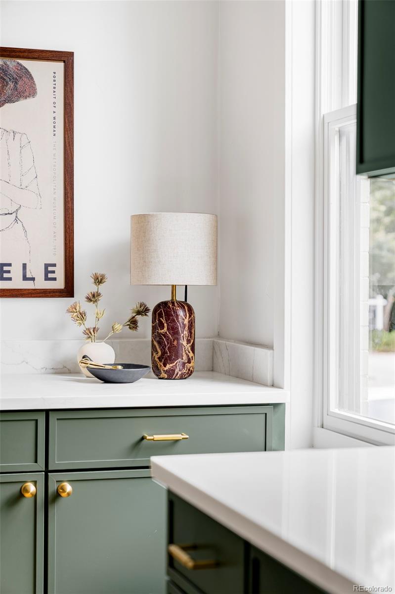 1002 E 4th Avenue Denver CO 80218