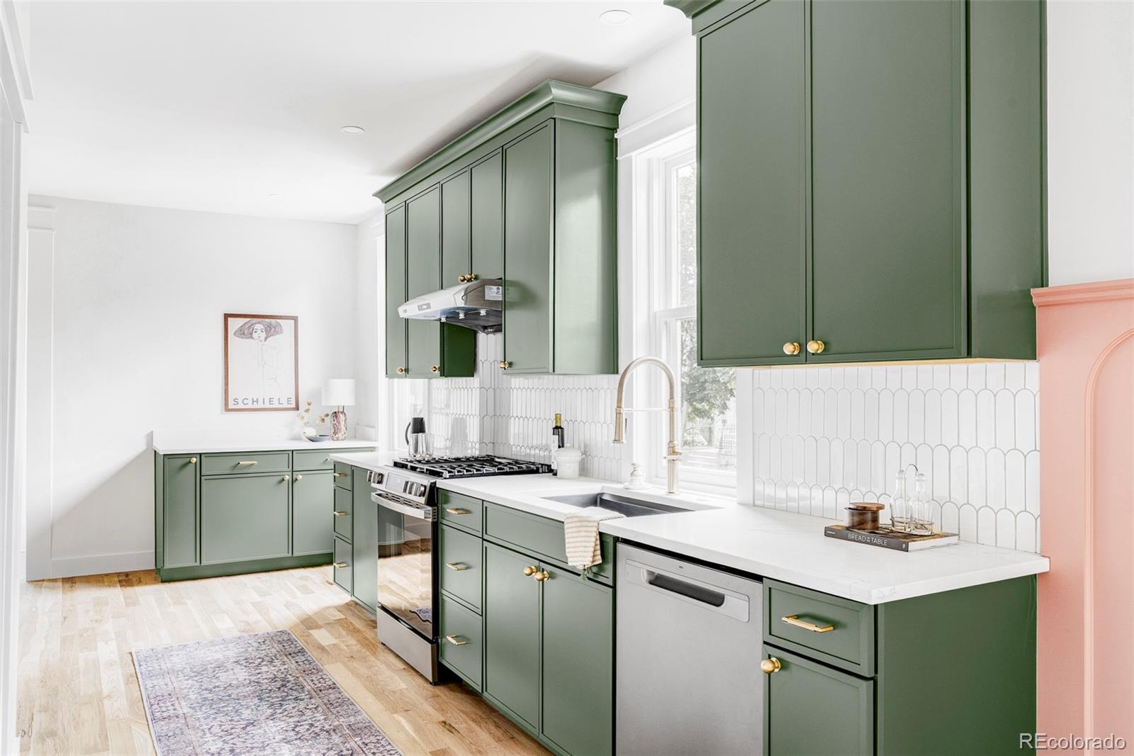 1002 E 4th Avenue Denver CO 80218