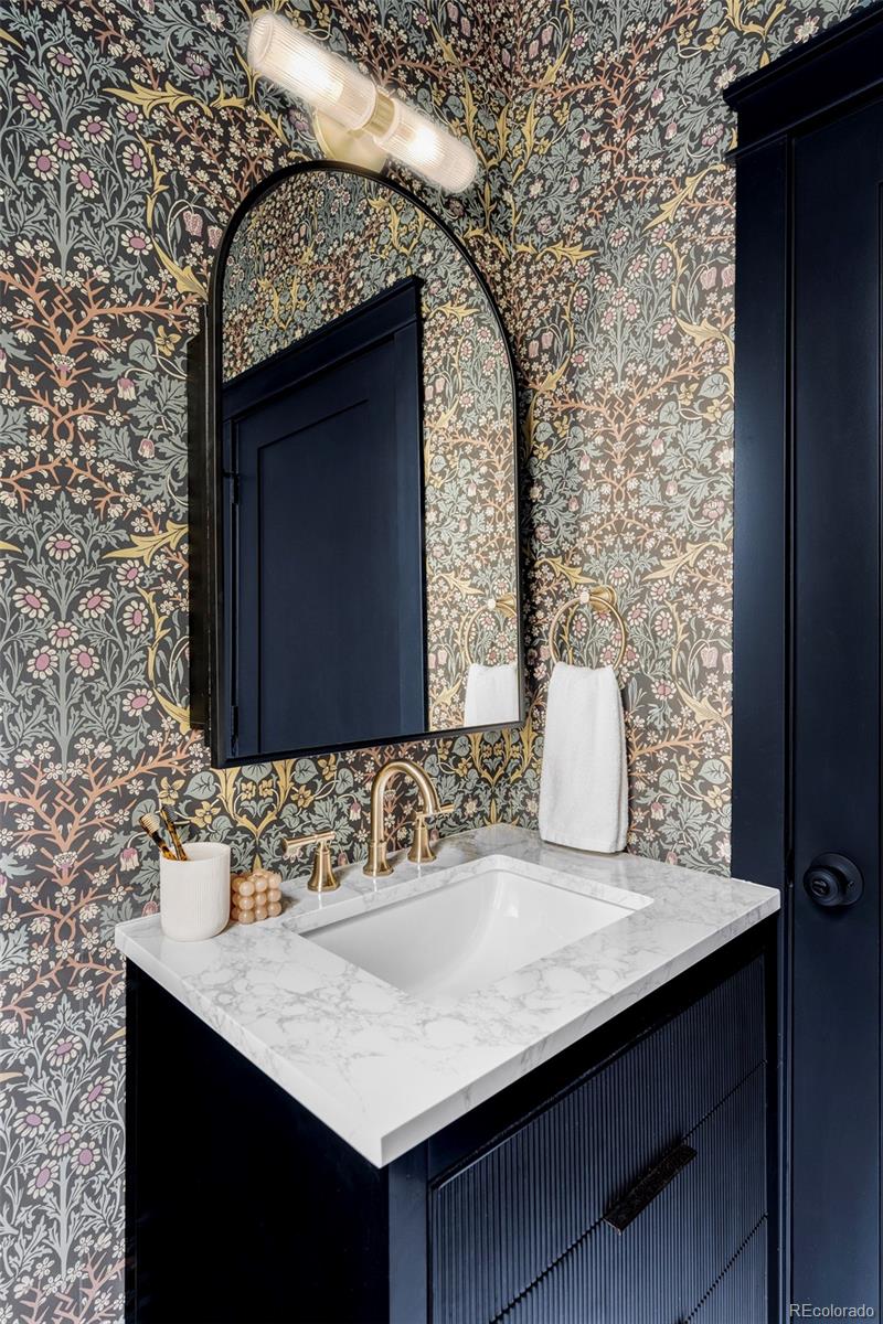 1002 E 4th Avenue Denver CO 80218