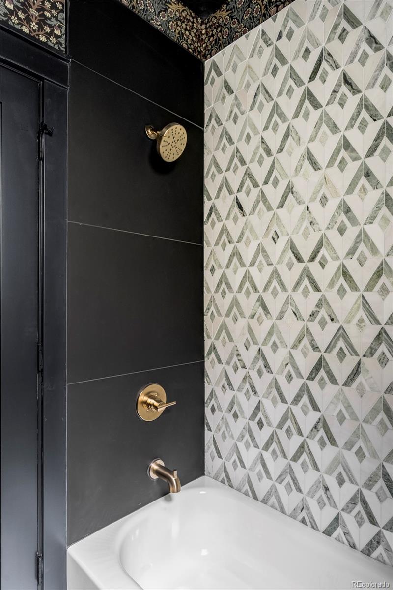 1002 E 4th Avenue Denver CO 80218