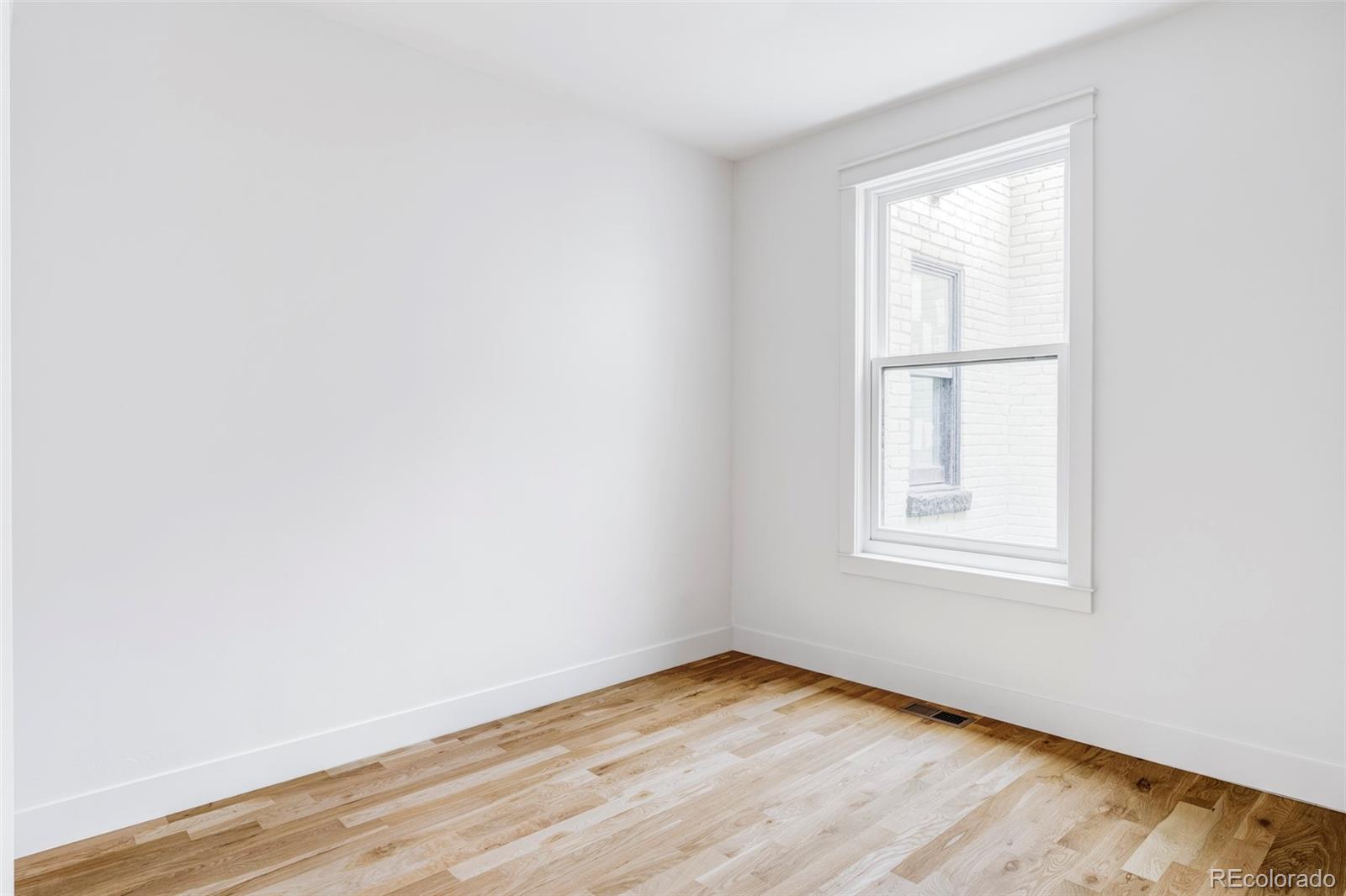 1002 E 4th Avenue Denver CO 80218