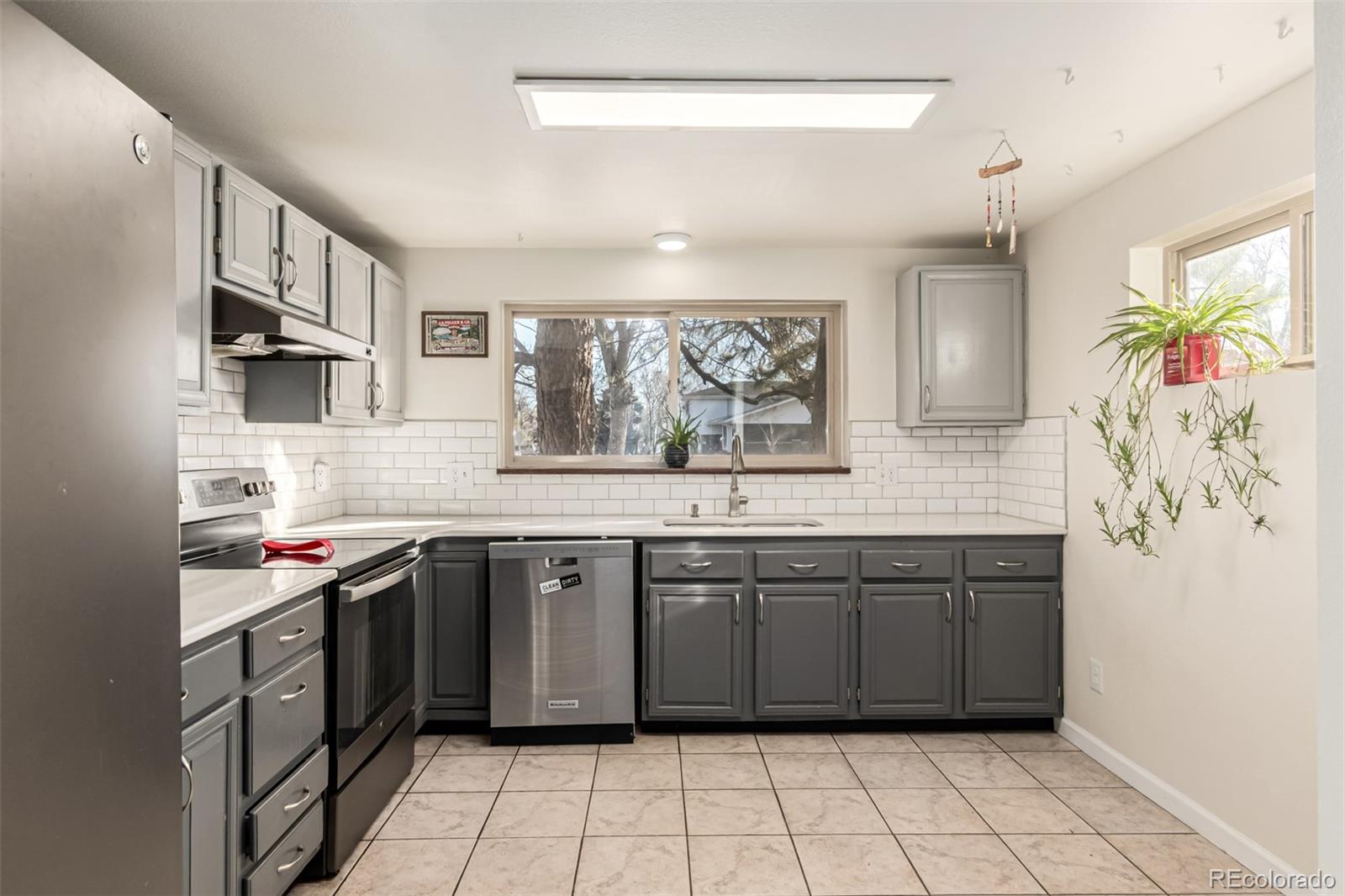 335 S Monaco St Parkway Denver CO 80224