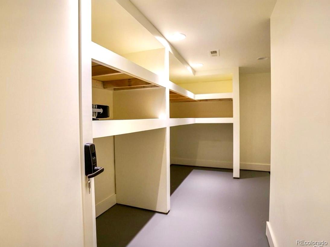 451 Hudson Denver CO 80220