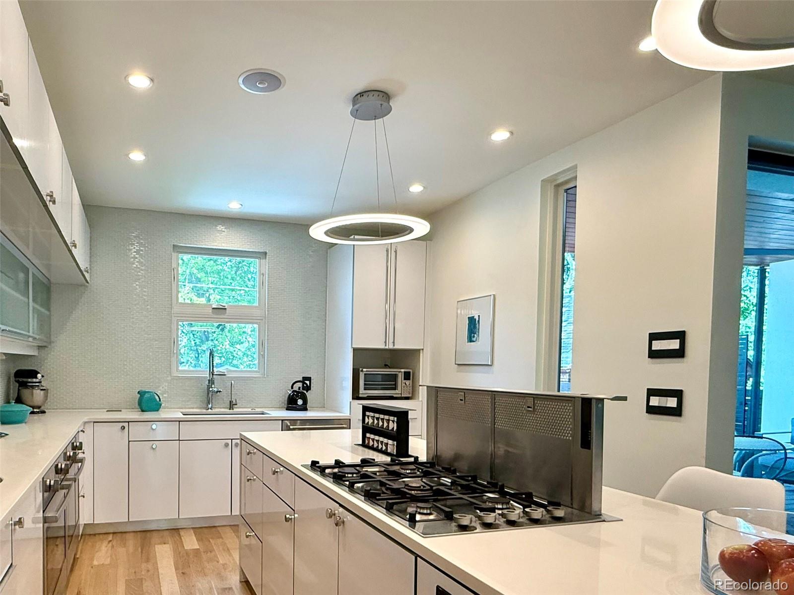 451 Hudson Denver CO 80220