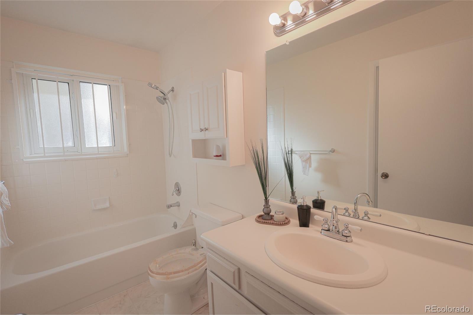 14891 E Jefferson Avenue Aurora CO 80014