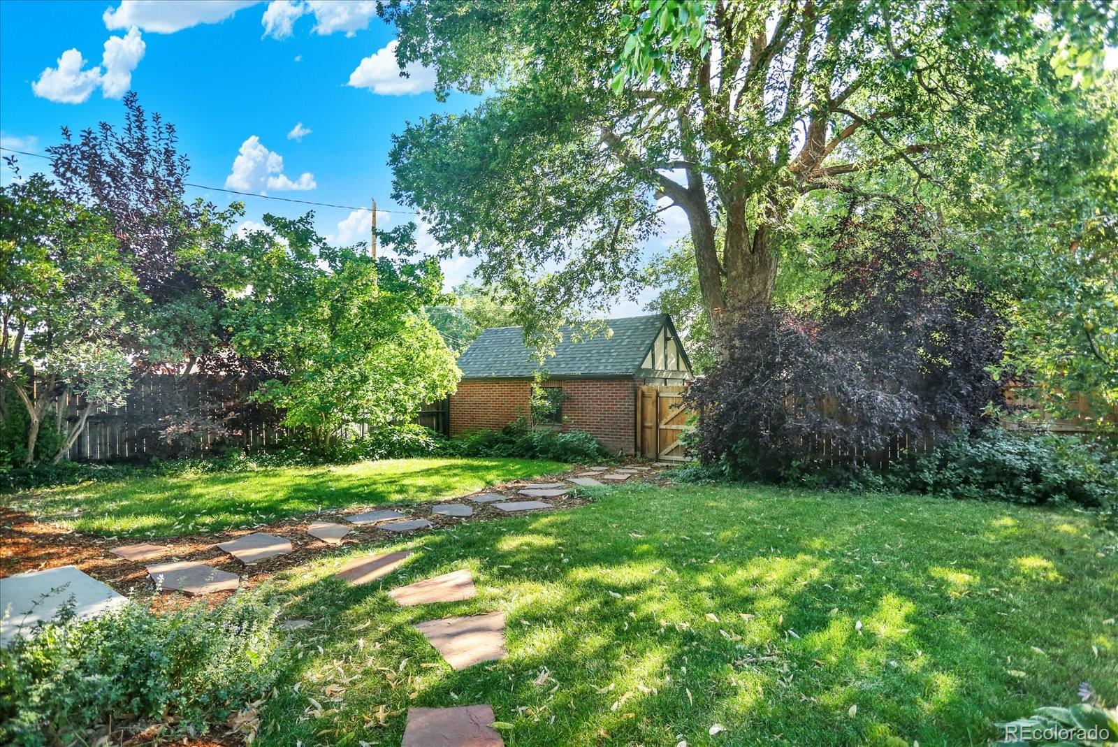 2660 Forest Street Denver CO 80207