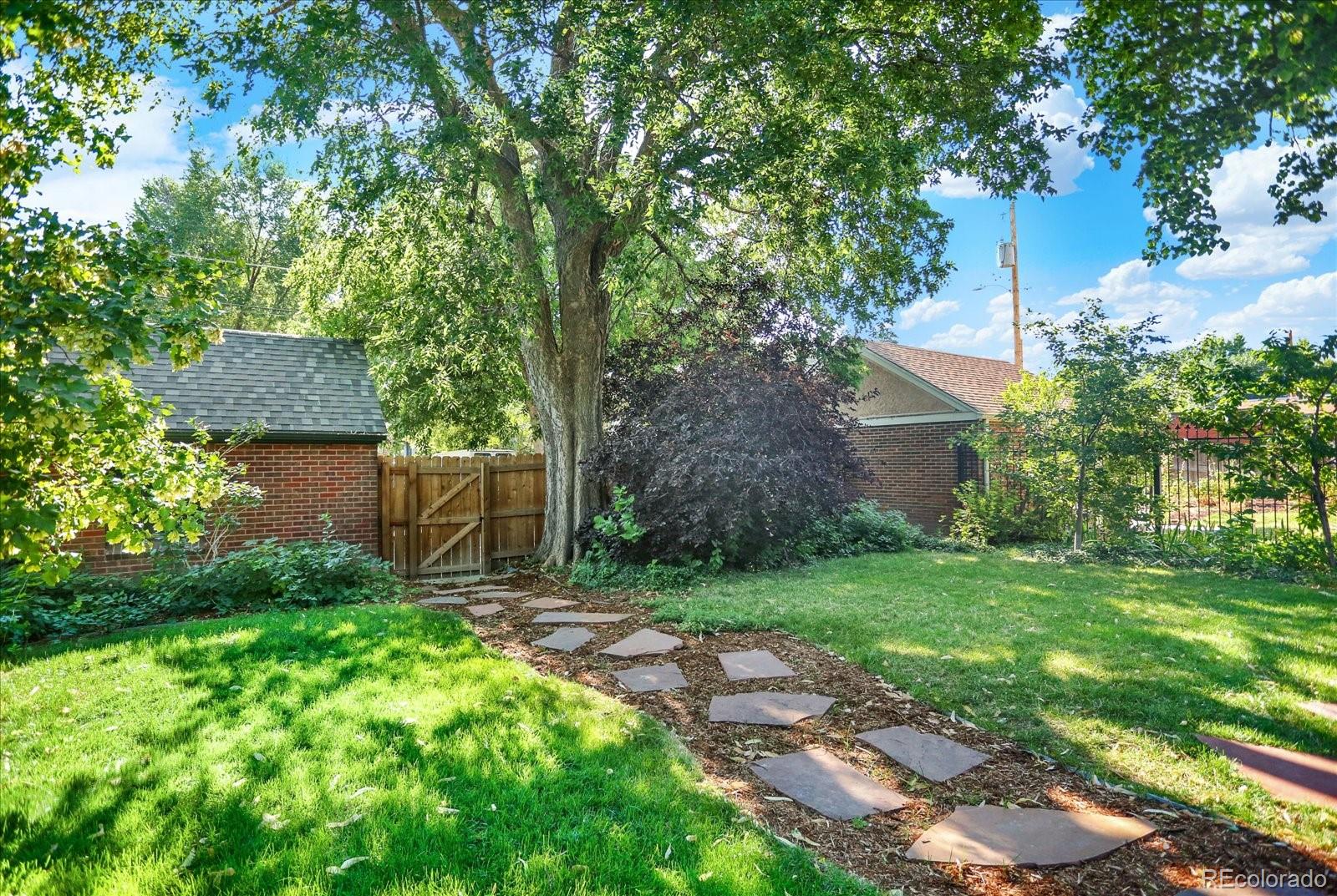 2660 Forest Street Denver CO 80207