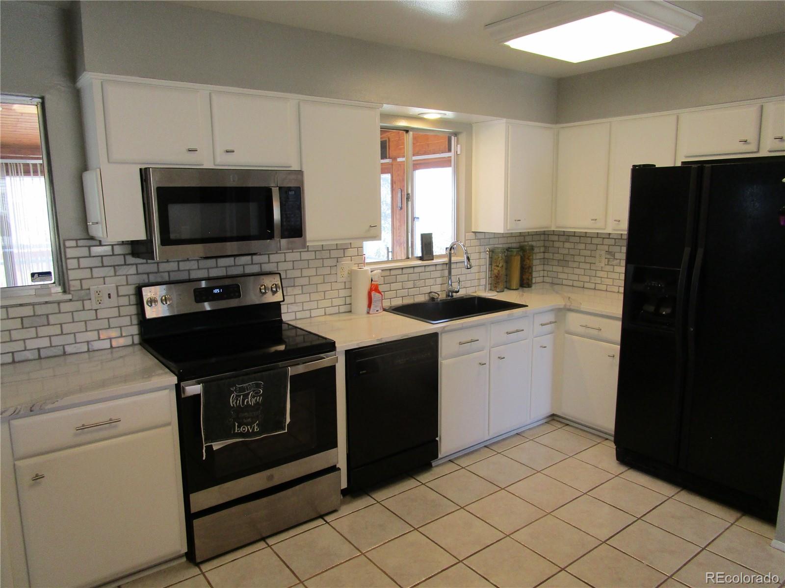1093 S Macon Way Aurora CO 80012