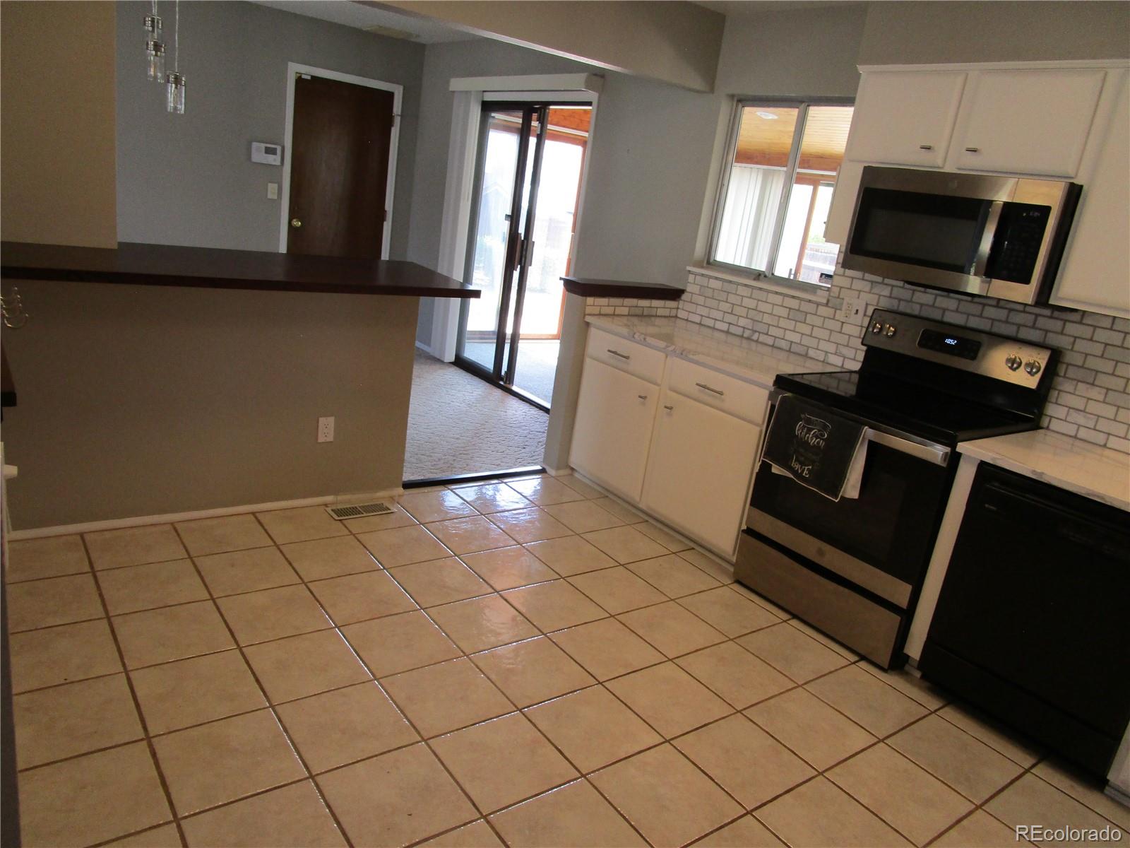 1093 S Macon Way Aurora CO 80012