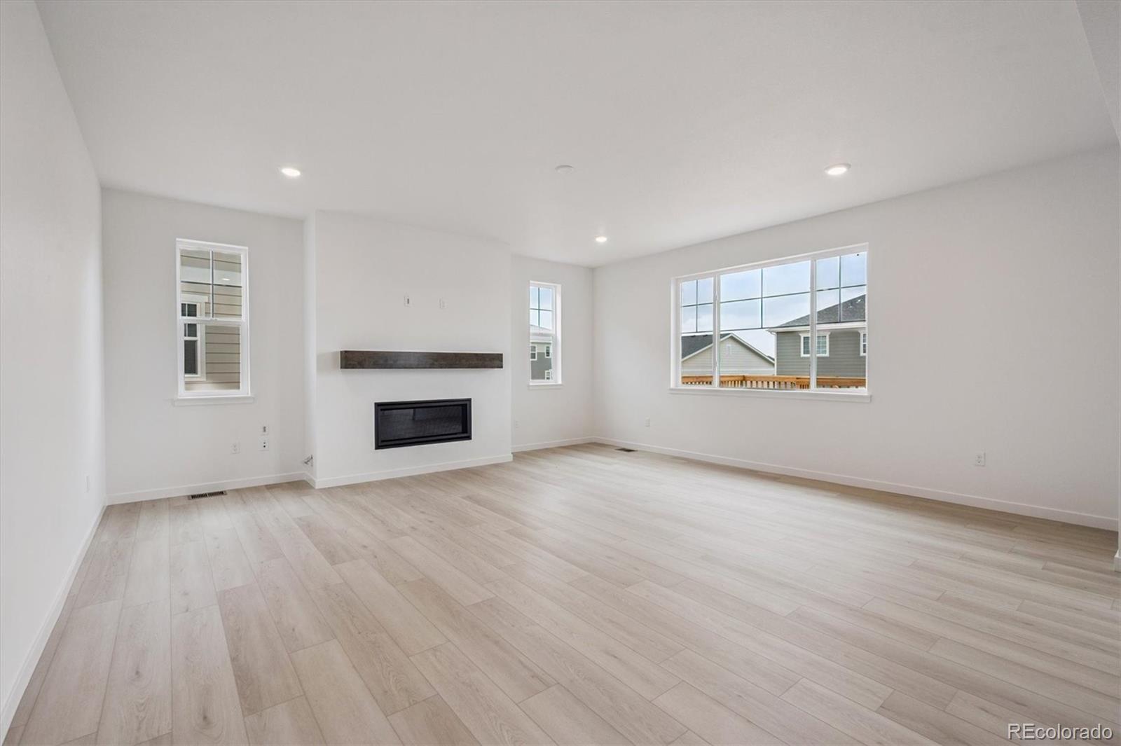 25070 E 42nd Avenue Aurora CO 80019