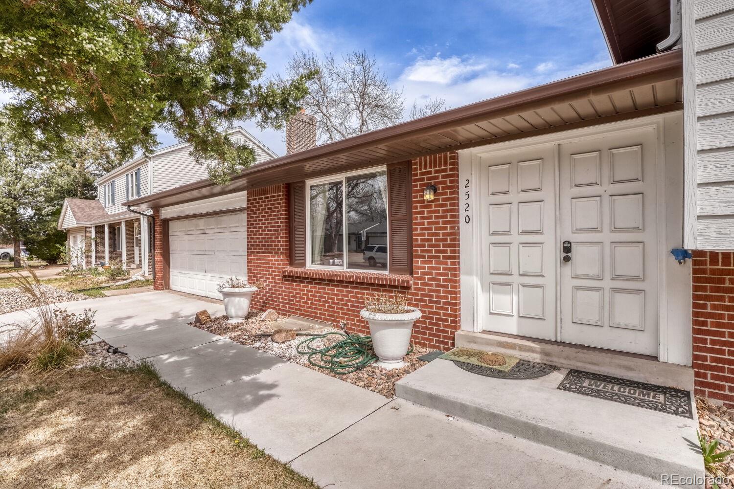 2520 S Fairplay Way Aurora CO 80014