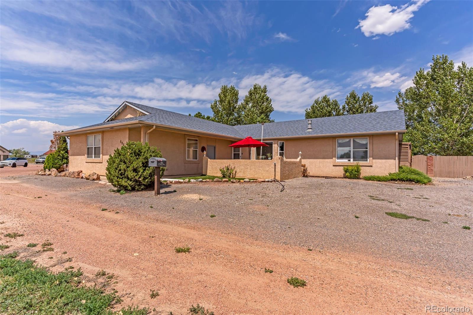 886 S Camino De Bravo Pueblo CO 81007
