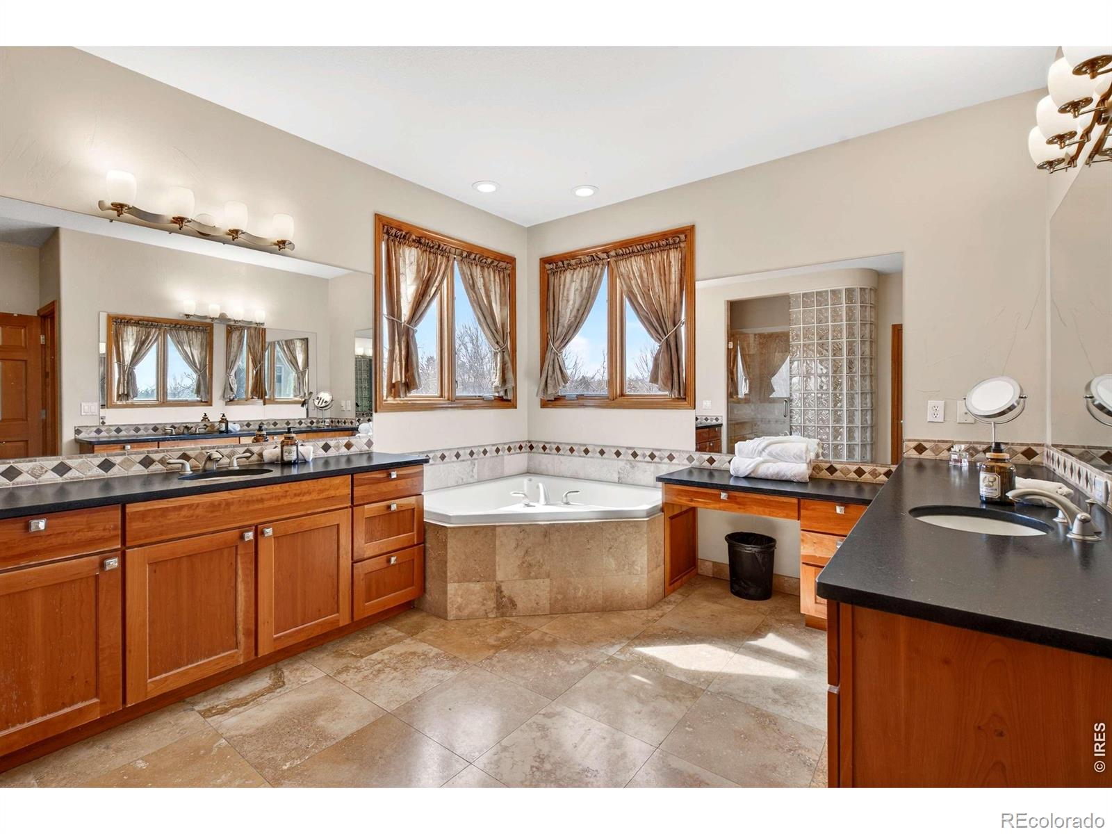 2018 Braeburn Court Longmont CO 80503