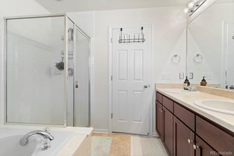 22264 E Kenyon Place Aurora CO 80018