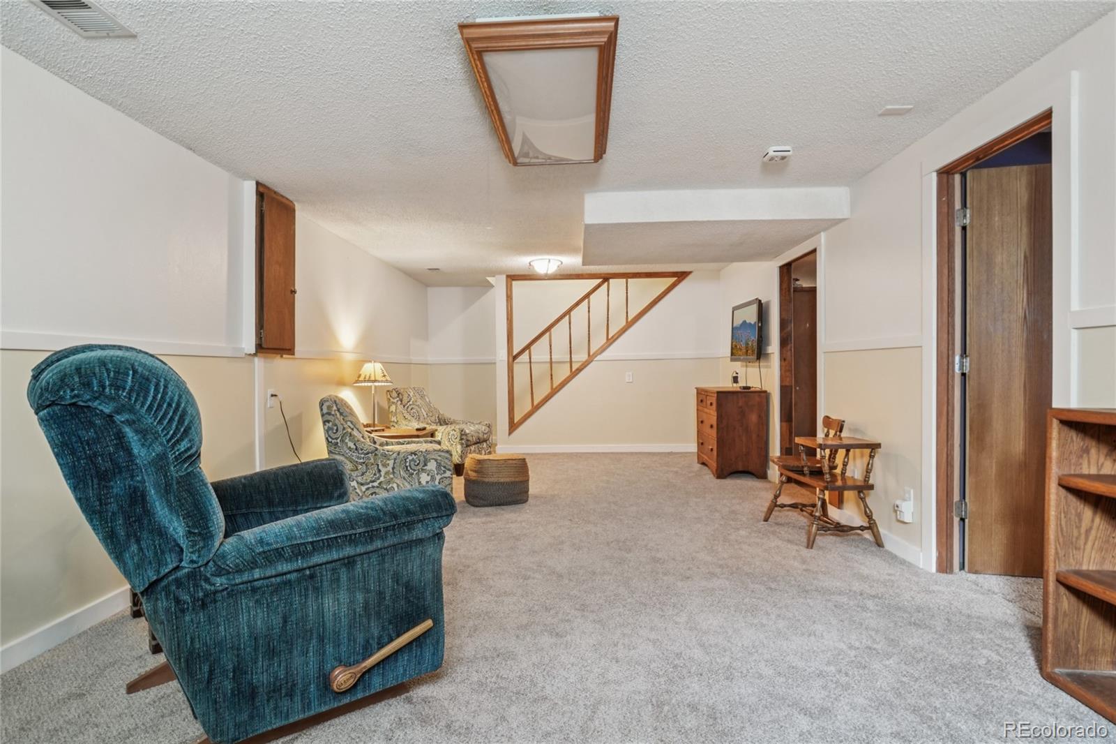 2244 Vivian Street Longmont CO 80501