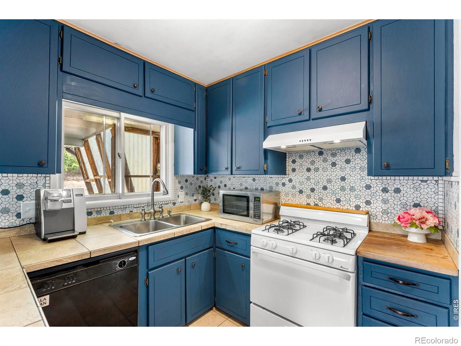 418 Athena Road Black Hawk CO 80422