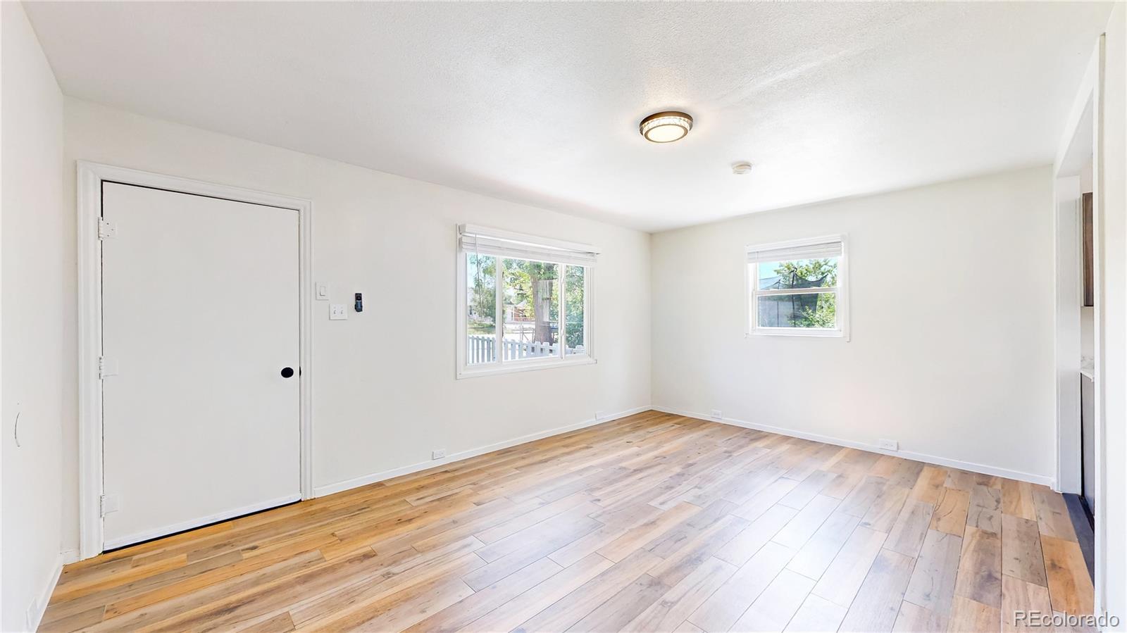 6107 Hudson Street Commerce City CO 80022