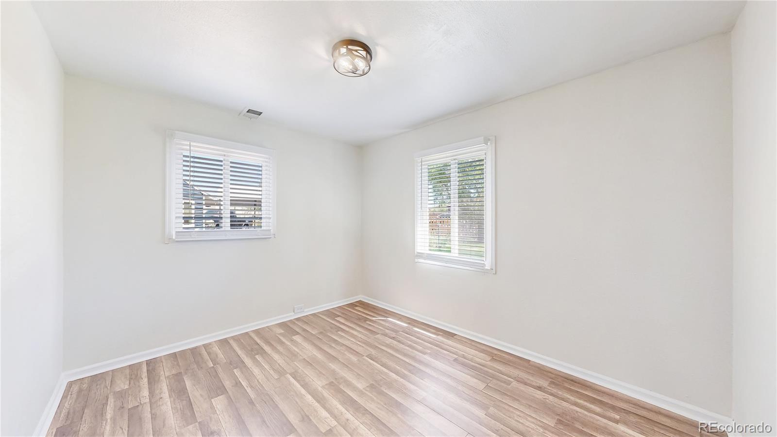 6107 Hudson Street Commerce City CO 80022