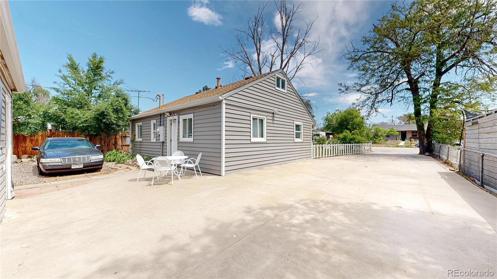 6107 Hudson Street Commerce City CO 80022