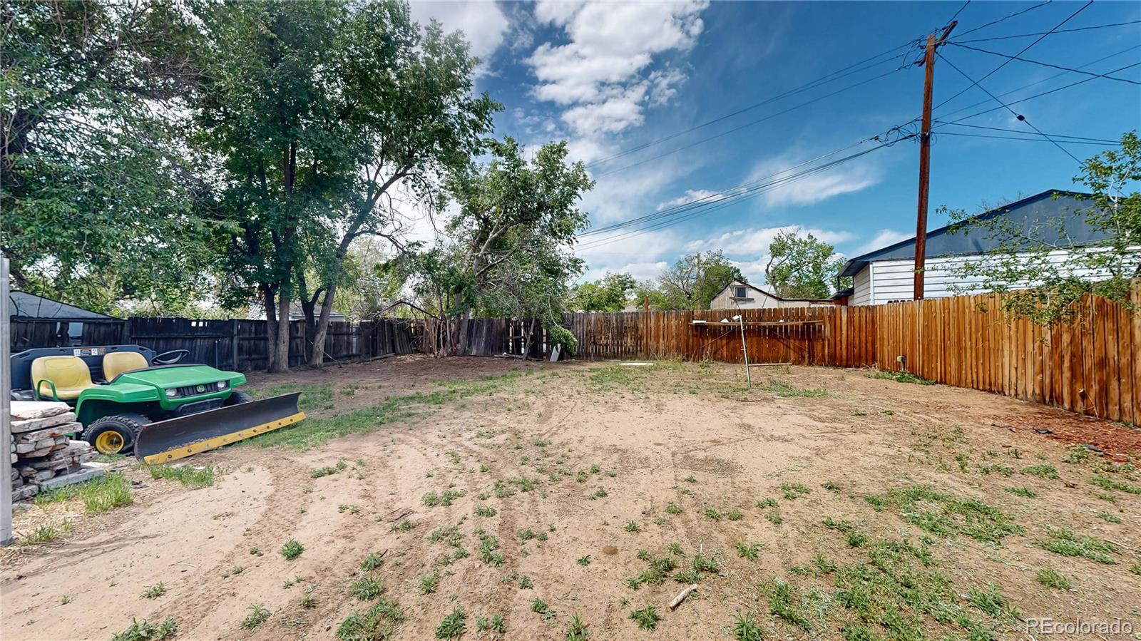 6107 Hudson Street Commerce City CO 80022