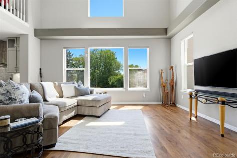 6112 Devinney Way Arvada CO 80004