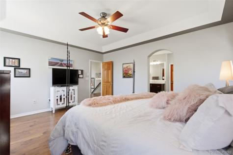 6112 Devinney Way Arvada CO 80004