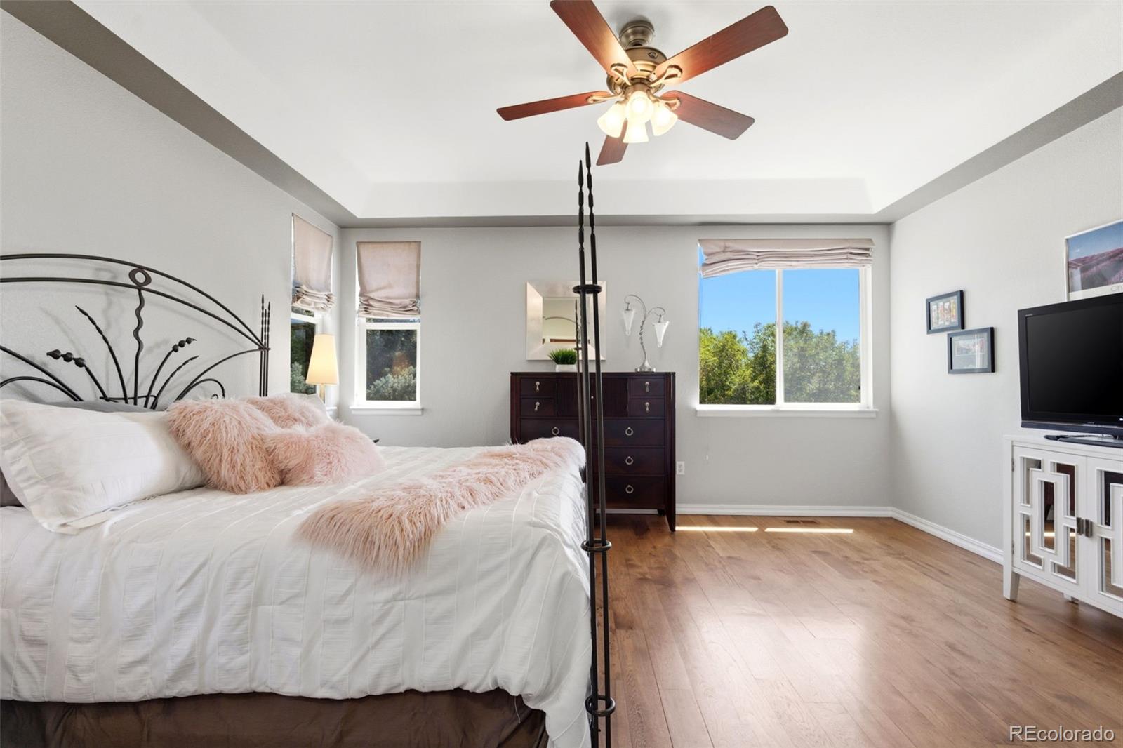 6112 Devinney Way Arvada CO 80004