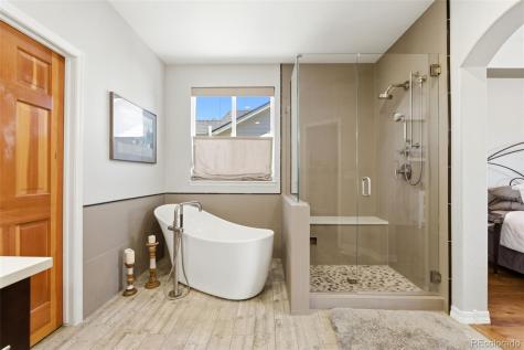 6112 Devinney Way Arvada CO 80004