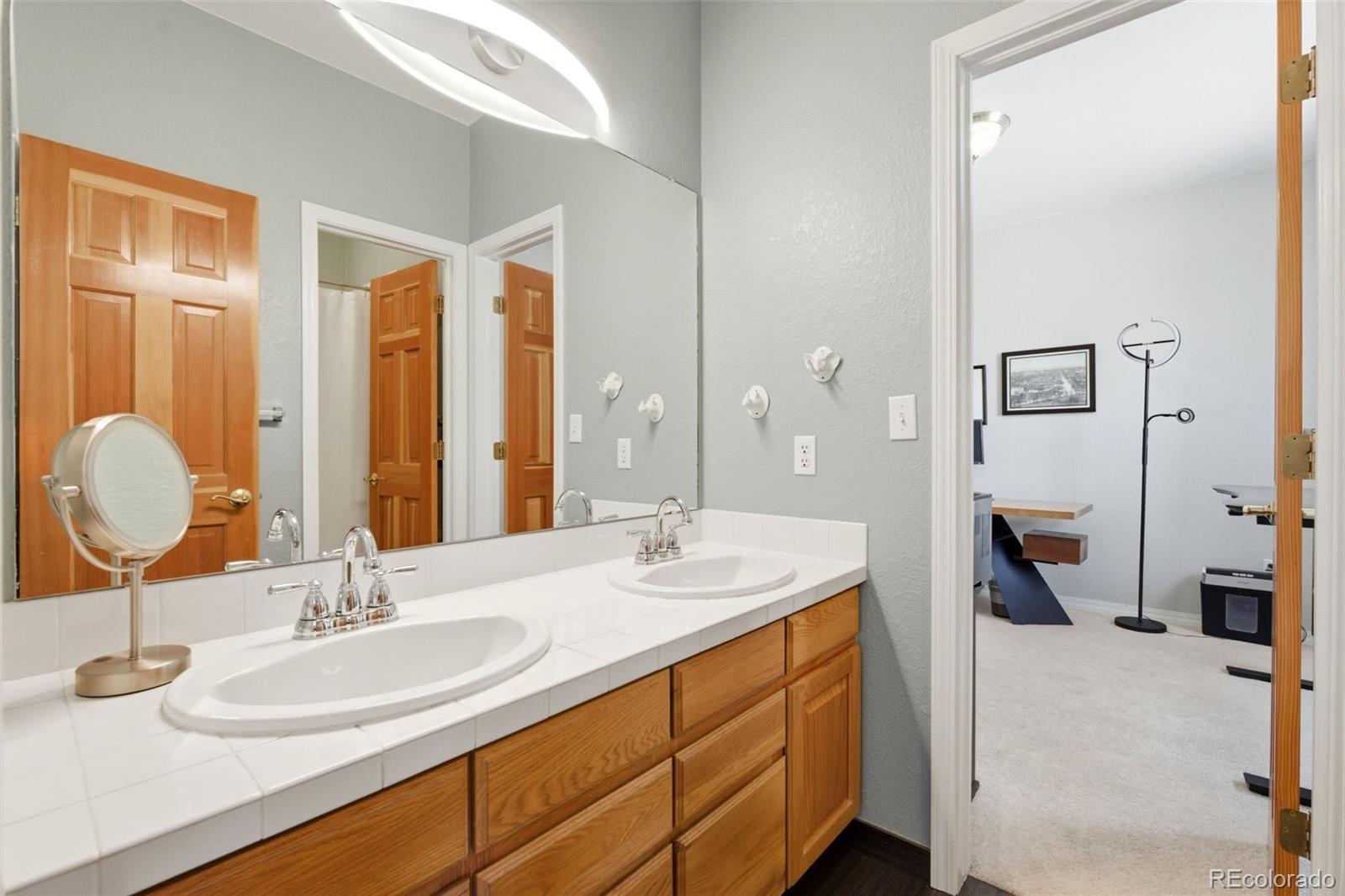 6112 Devinney Way Arvada CO 80004