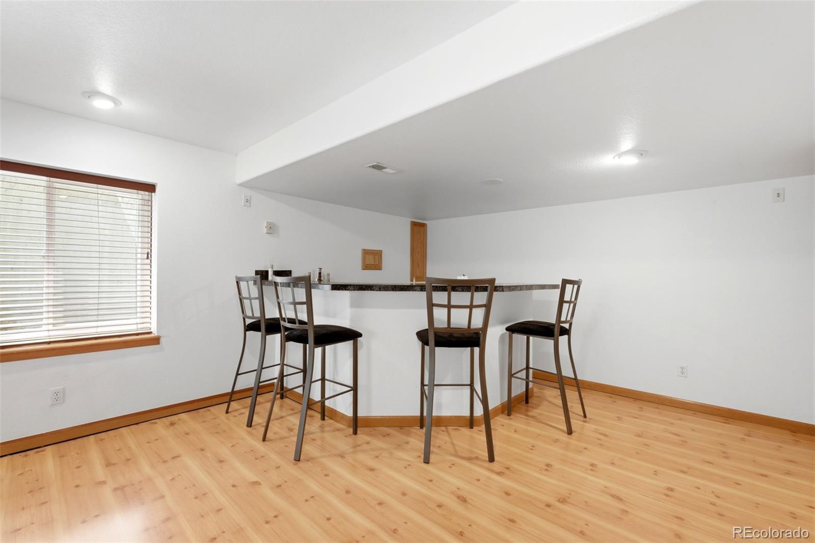6112 Devinney Way Arvada CO 80004