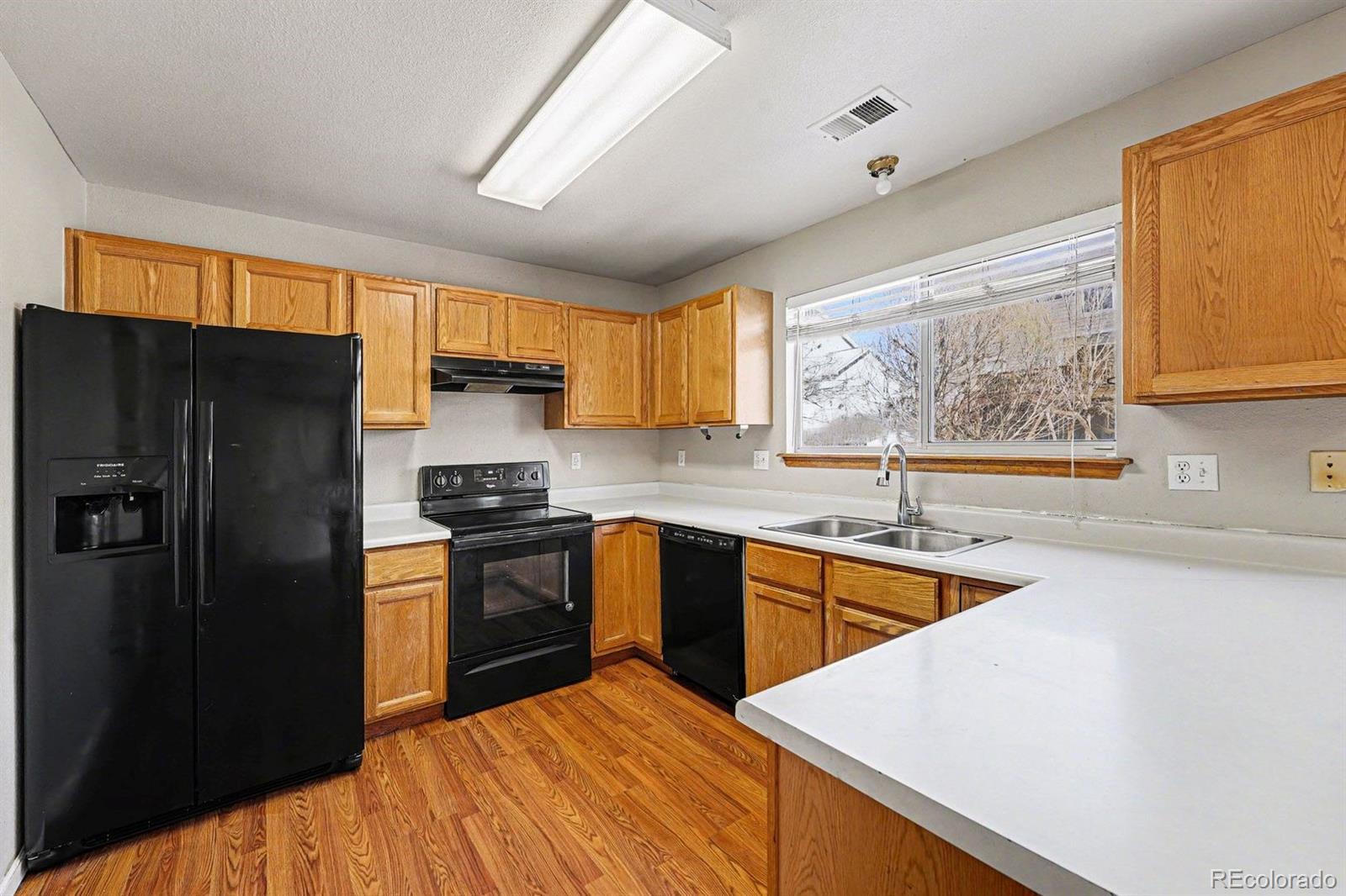 5458 S Perth Way Centennial CO 80015