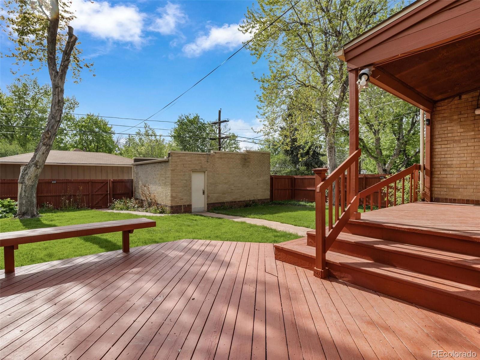 955 Niagara Street Denver CO 80220