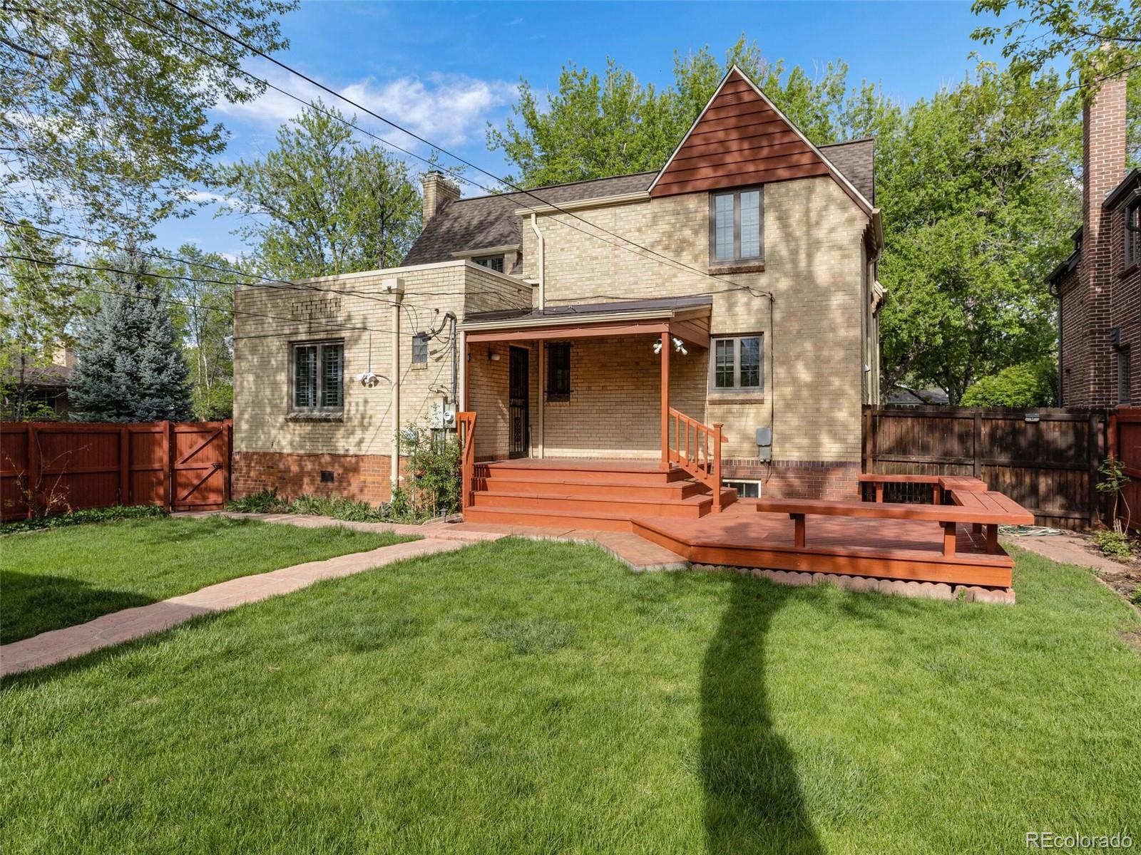 955 Niagara Street Denver CO 80220