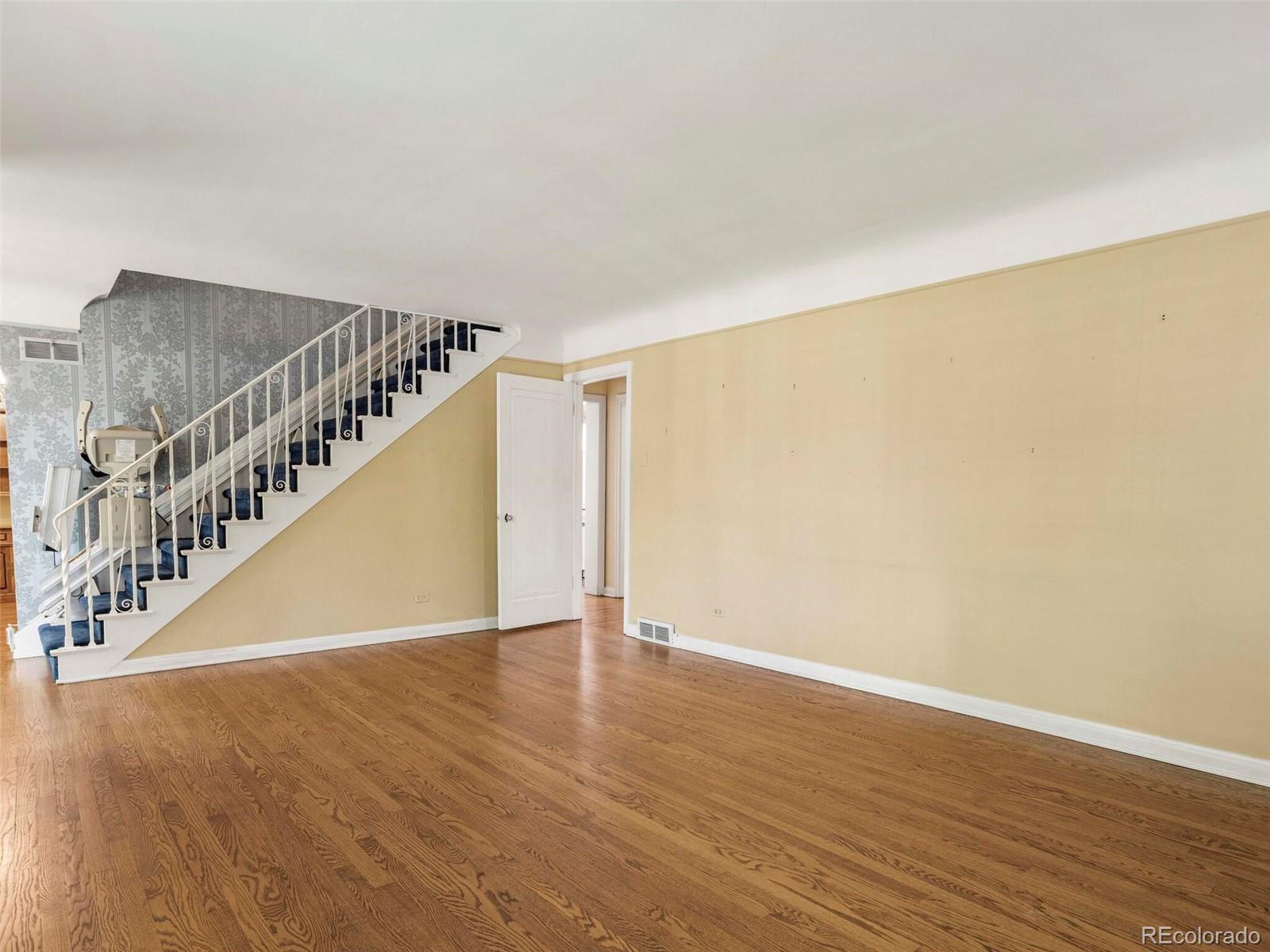 955 Niagara Street Denver CO 80220