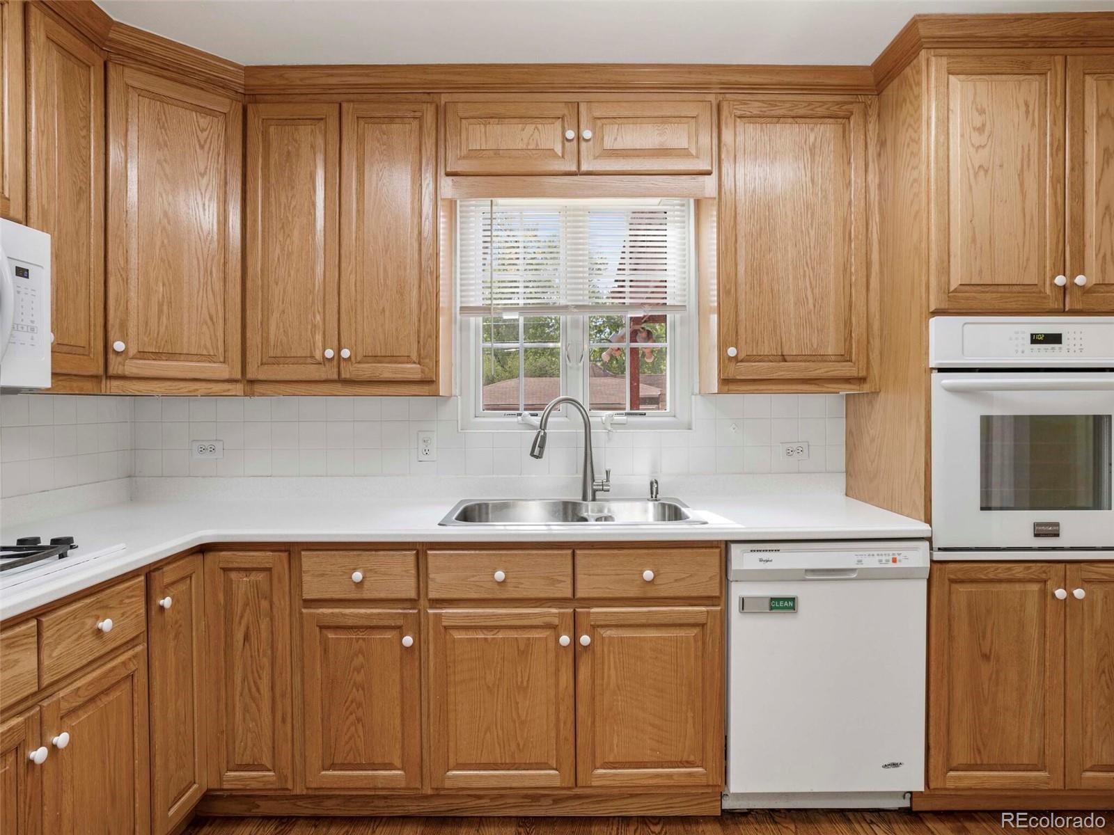 955 Niagara Street Denver CO 80220