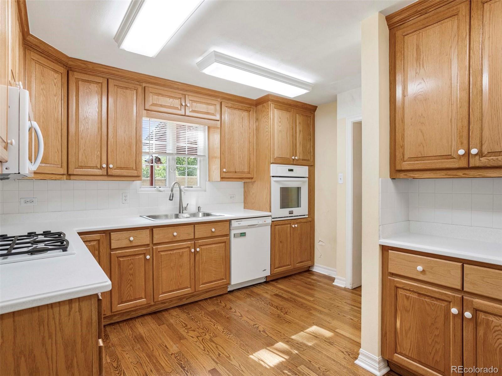 955 Niagara Street Denver CO 80220