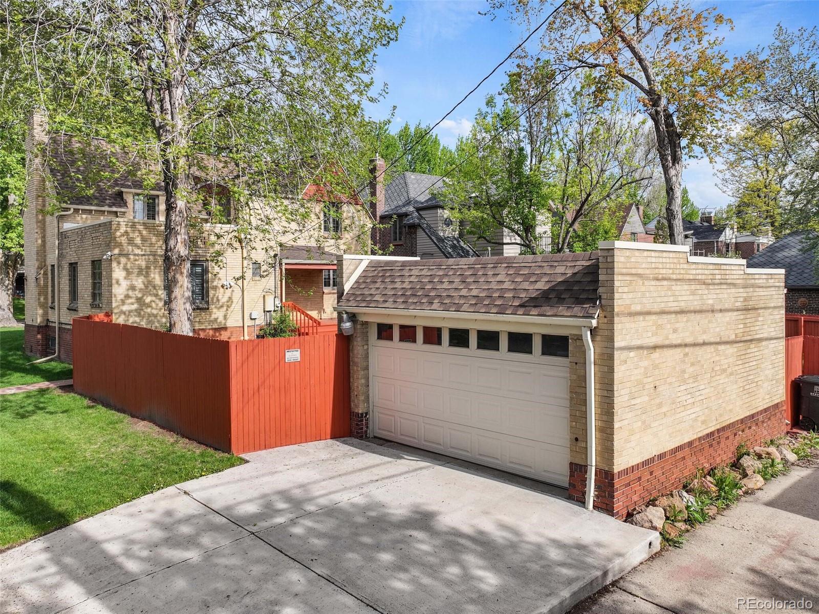 955 Niagara Street Denver CO 80220