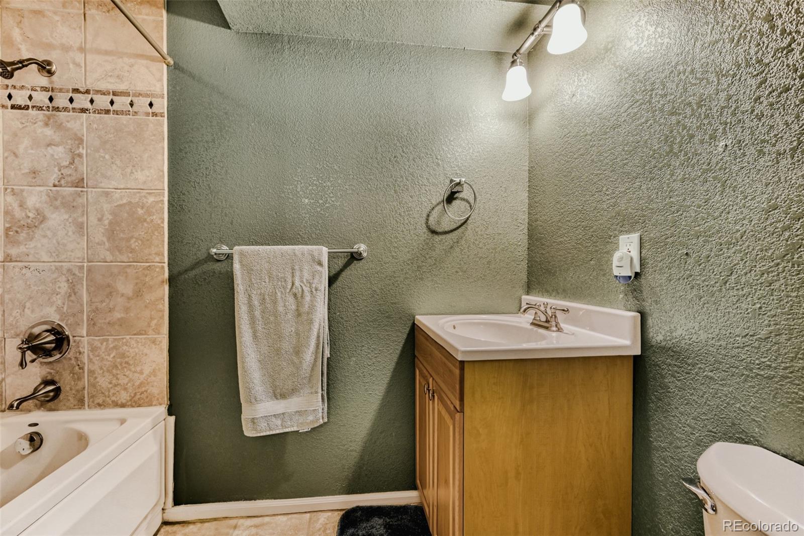 8055 W 95th Way Broomfield CO 80021