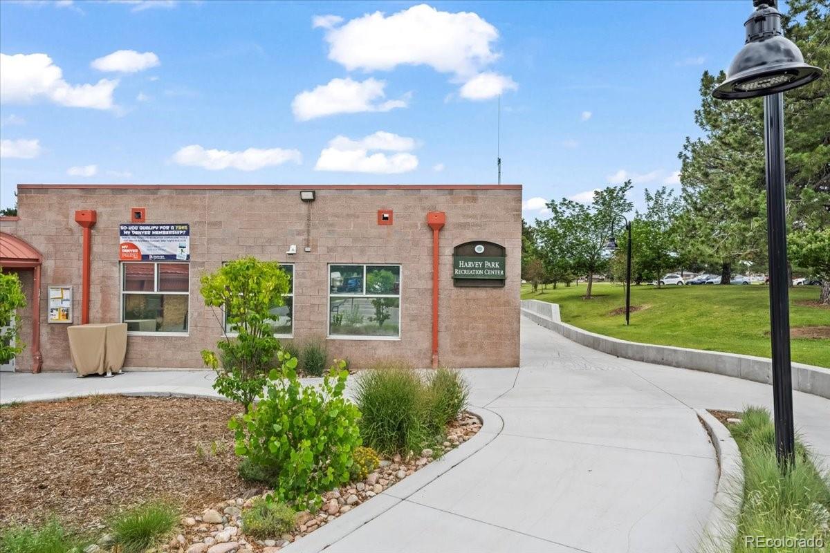 2544 S Raleigh Street Denver CO 80219