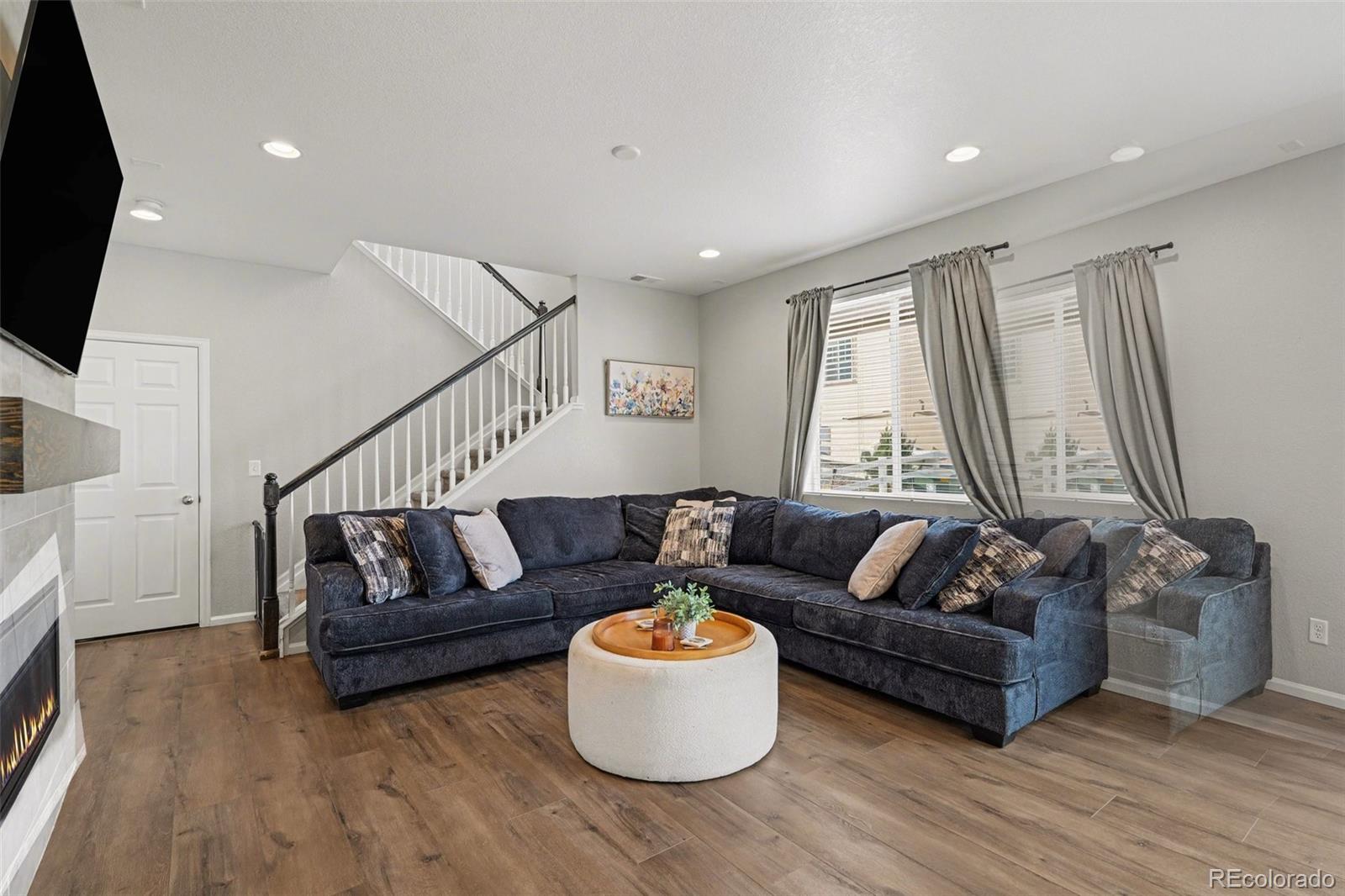 2557 Villageview Lane Castle Rock CO 80104