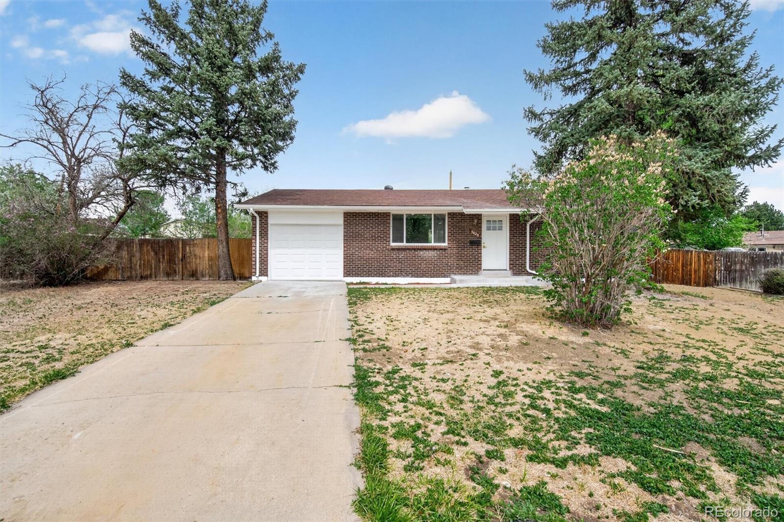 7620 Acoma Court Denver CO 80221
