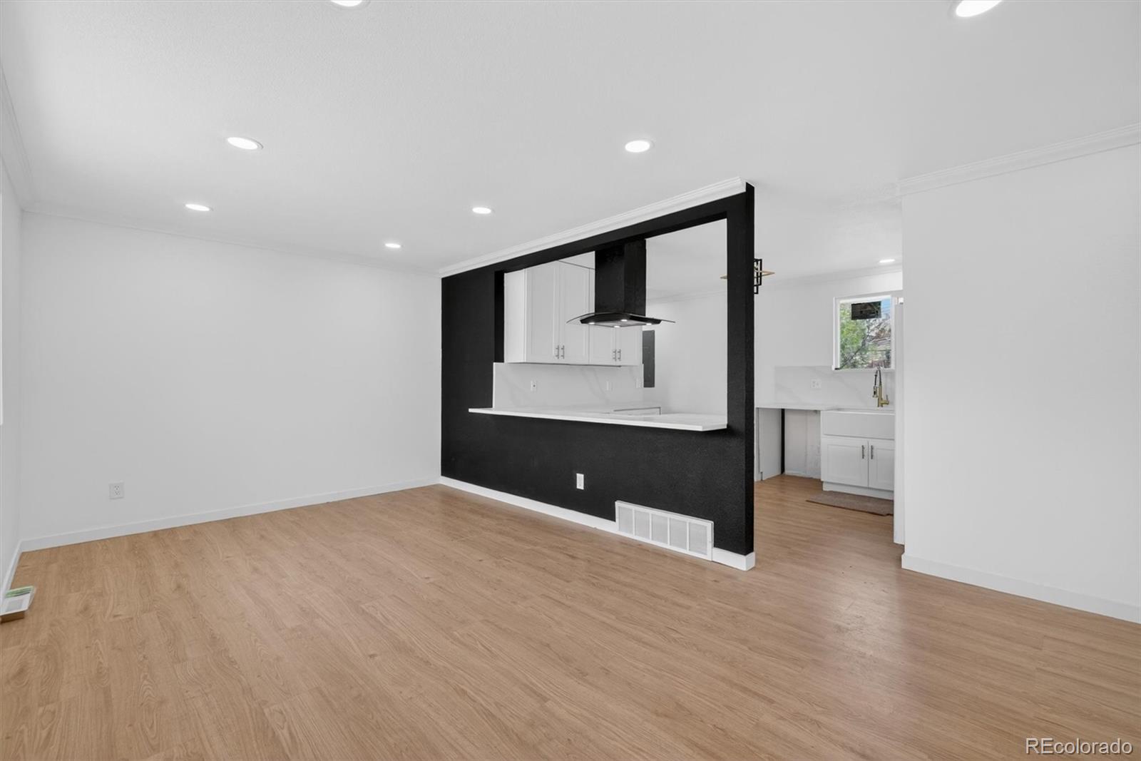 7620 Acoma Court Denver CO 80221