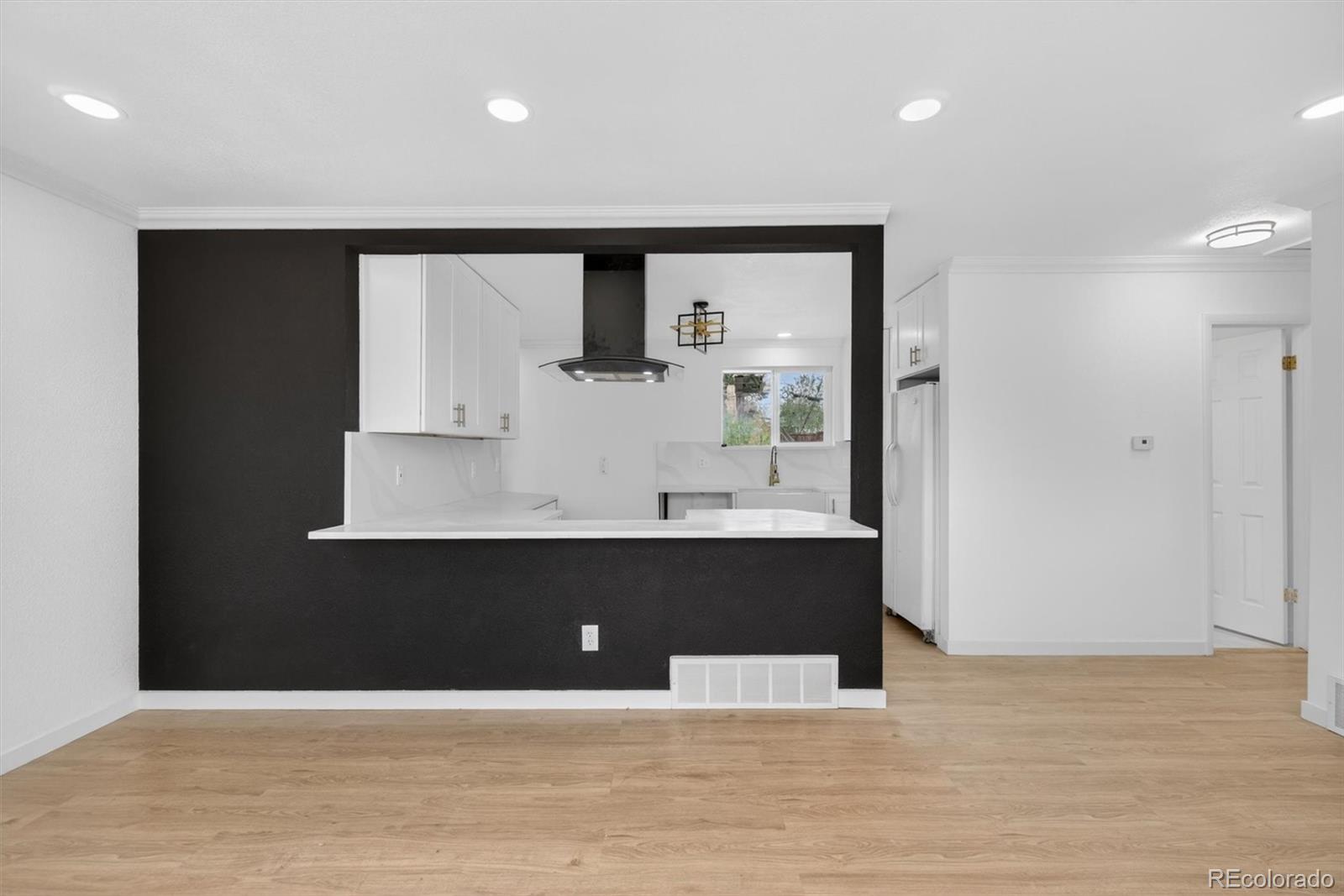 7620 Acoma Court Denver CO 80221