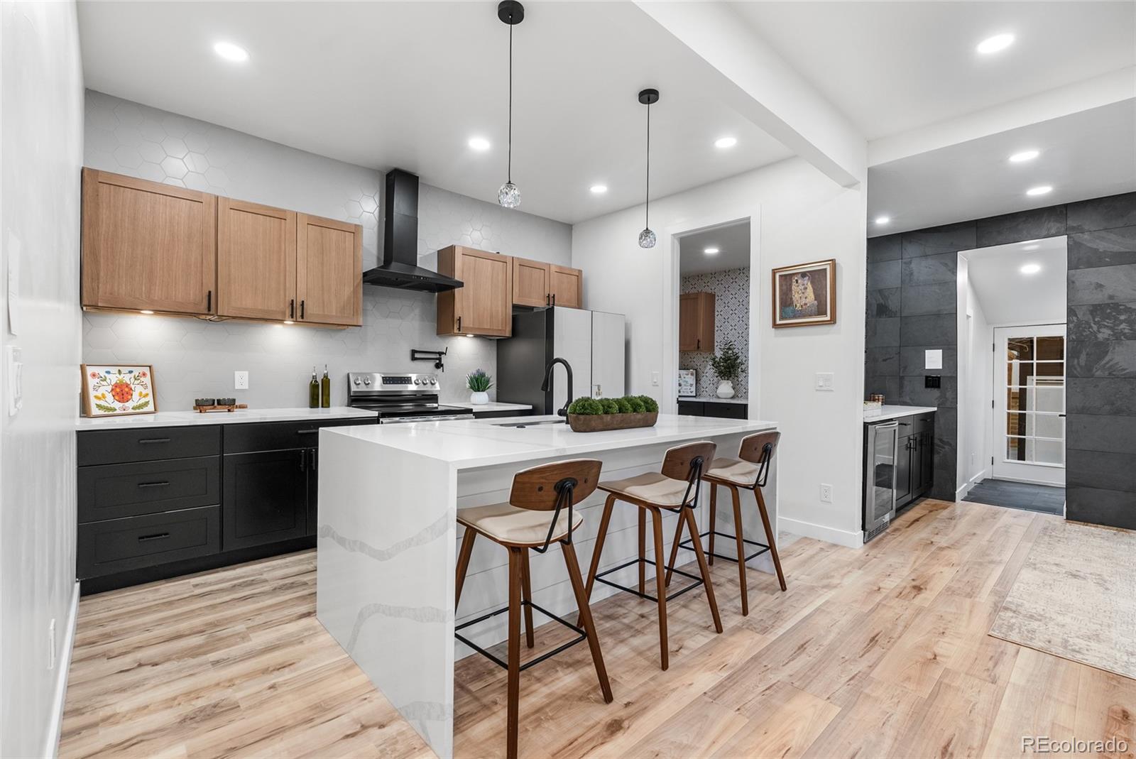 2011 W Scott Place Denver CO 80211