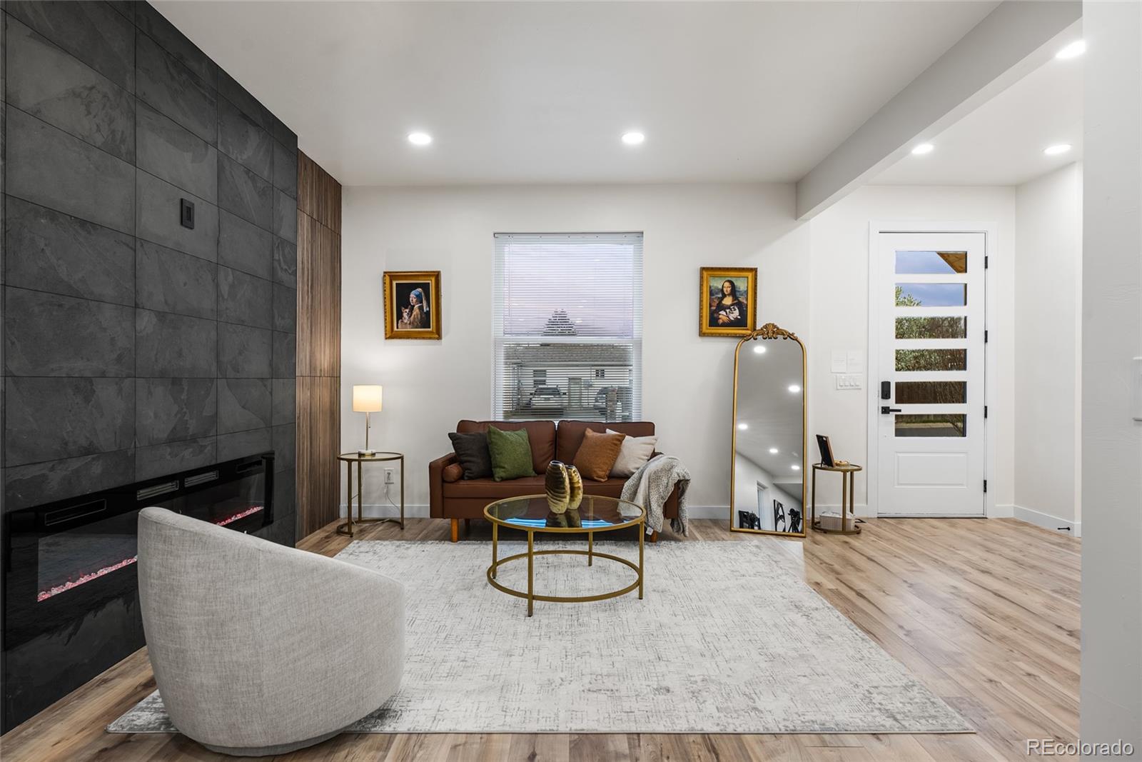 2011 W Scott Place Denver CO 80211